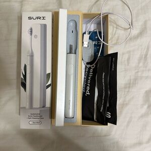 Suri Sonic Toothbrush